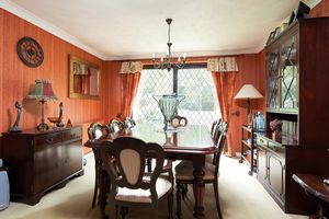 Dining Room- click for photo gallery